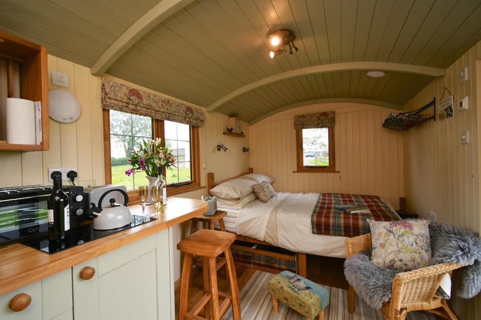 Apartment The Shepherds Hut Carmarthen