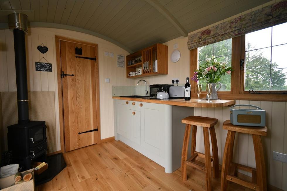 The Shepherds Hut Apartment Carmarthen