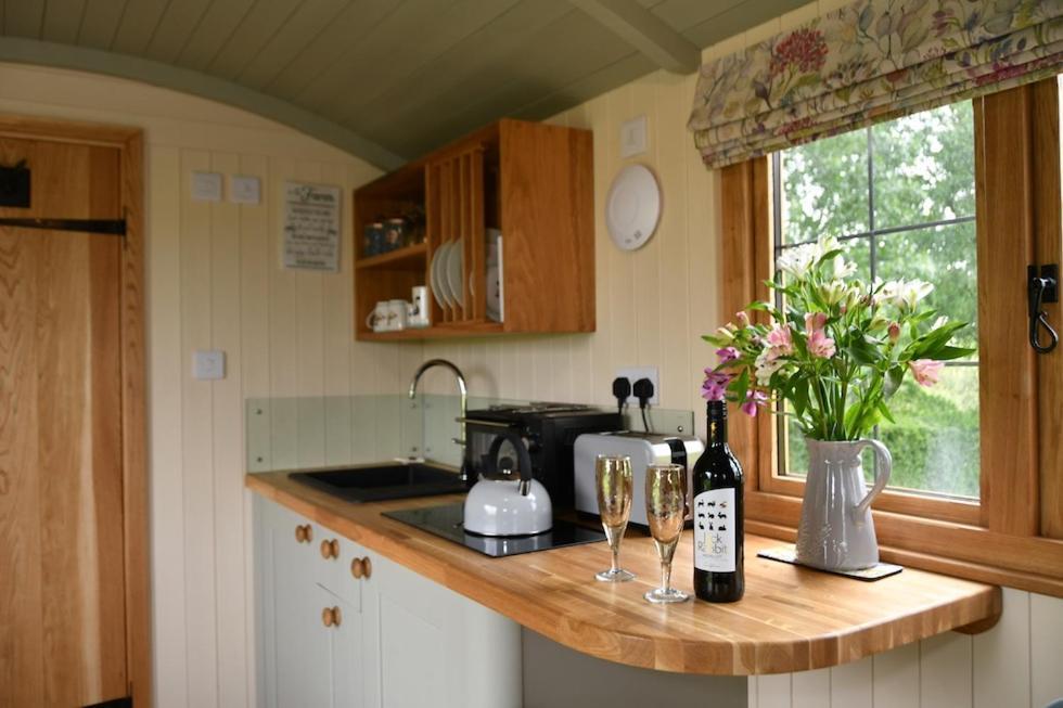 Apartment The Shepherds Hut Carmarthen